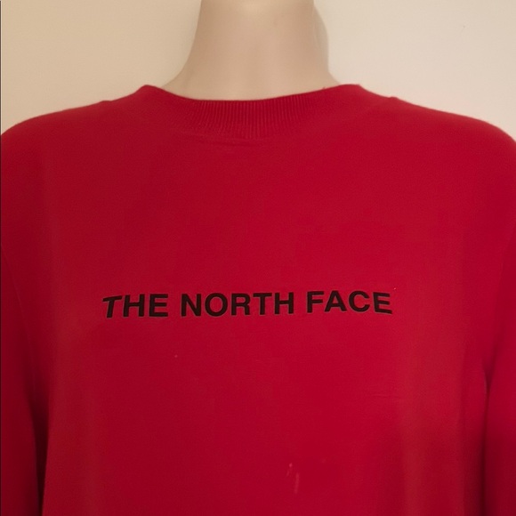 The North Face Women's Bold Red Crew Neck Sweater size Large - Picture 2 of 7